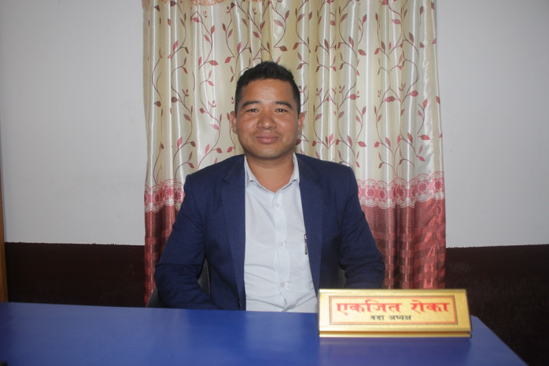 वडाध्यक्ष रोका एसईई उत्तीर्ण 